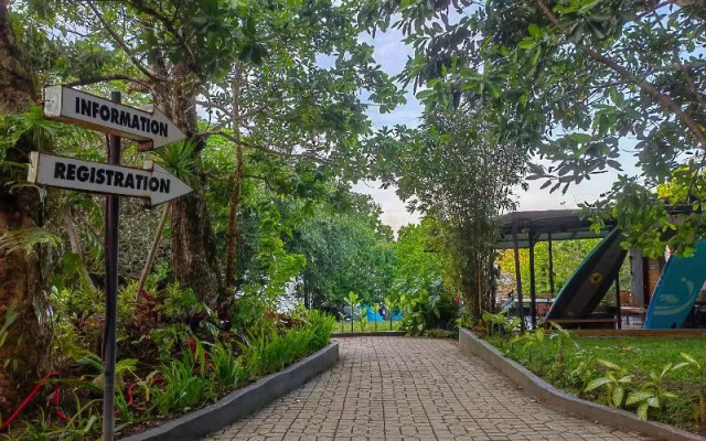 Kaliraya Surf Kamp Laguna