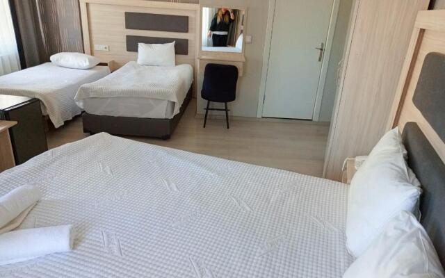Çiçek Hotel