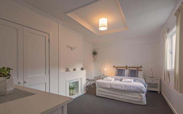 Character Cottage on Melbourne St – Guest Rooms – Queenstown