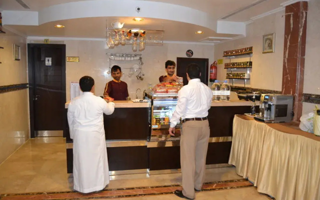OYO 588 Sho’ab Jeddah Suites