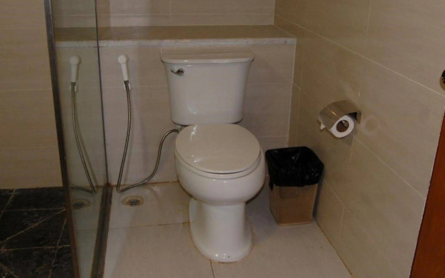 Man Myanmar Hotel