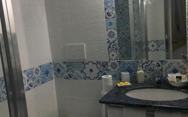 Sorrento Penthouse Suites