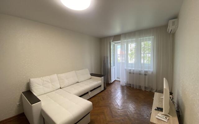 Апартаменты на улице Островского 44