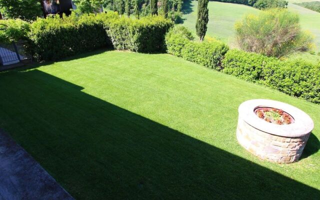Luxurious Farmhouse in Montalcino with Pool