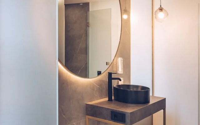 Tri lučke hotel & restaurant