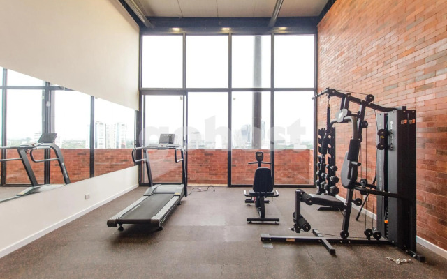 Apartamento de cabaña rústica con cama King 1D009