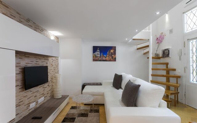 Dobo Rooms Plaza Mayor Exclusive