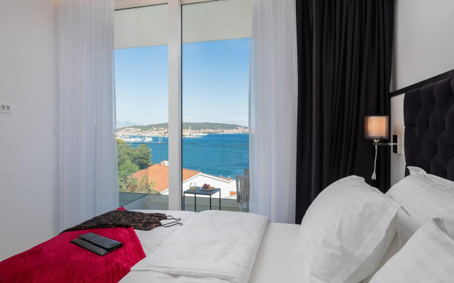 Villa Adria View with Heated Pool II