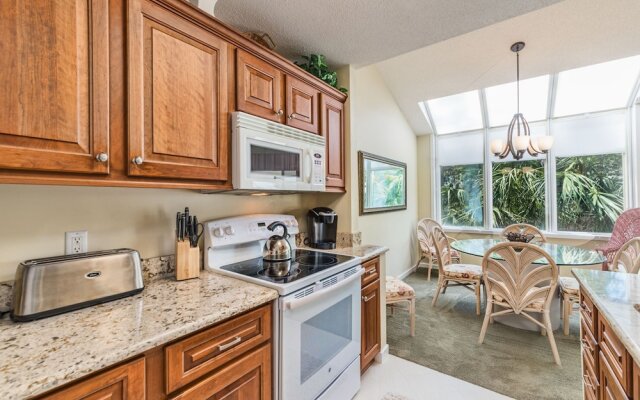 Barrington Park 706 by Vtrips