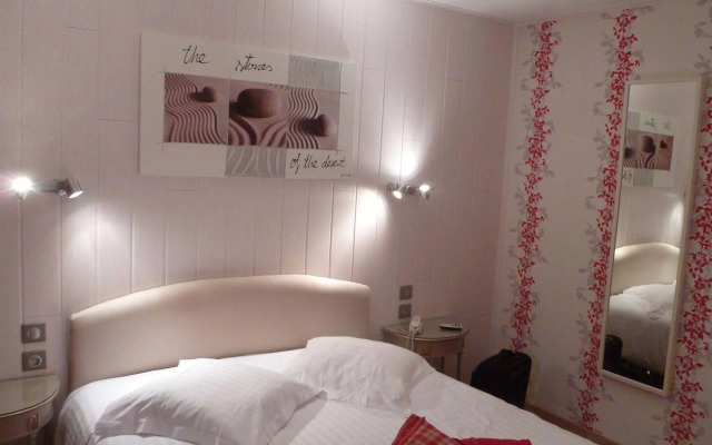 Hotel Restaurant Les Pins