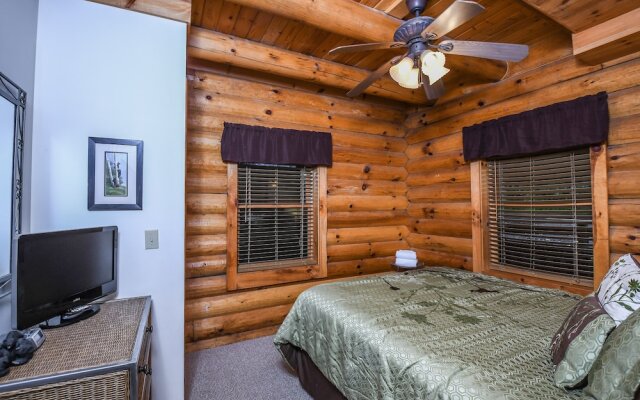 The Treehouse 6 Bedroom House