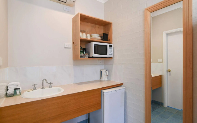 Catalina Motel Lake Macquarie