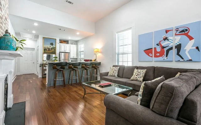 Spacious 5 Bedroom Near Magazine St & Uptown