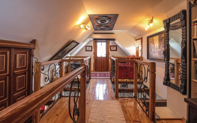 Amazing Home in Zagreb With 3 Bedrooms, Wifi and Outdoor Swimming Pool
