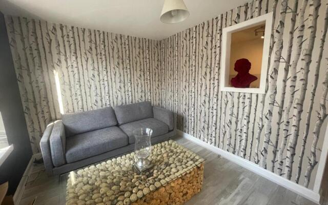 Alpine Apartments - 2