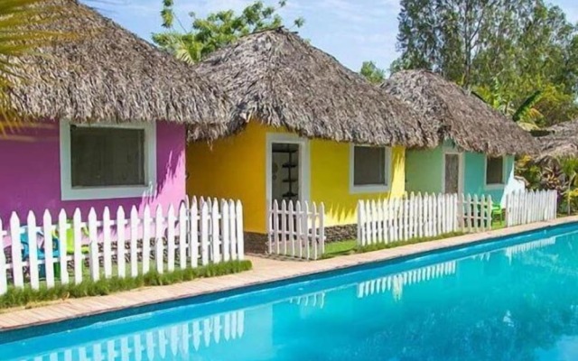 Las Dunas Surf Resort - Hostel