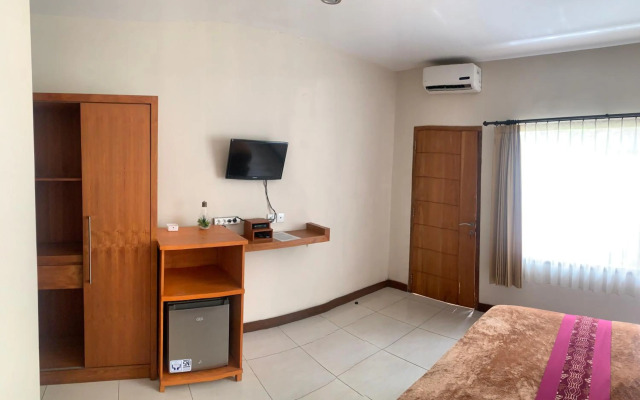 Kuta Suci Beach Hotel