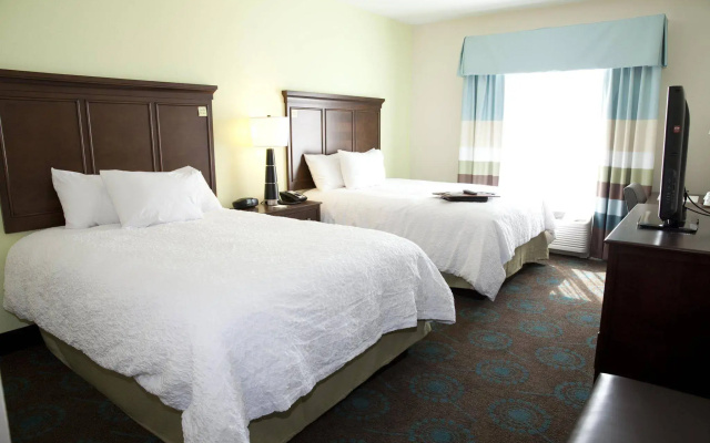 Hampton Inn & Suites Wheeling-The Highlands