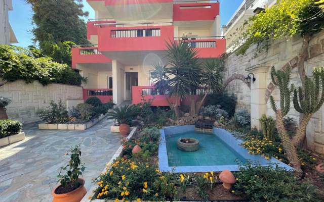 Hotel Flisvos
