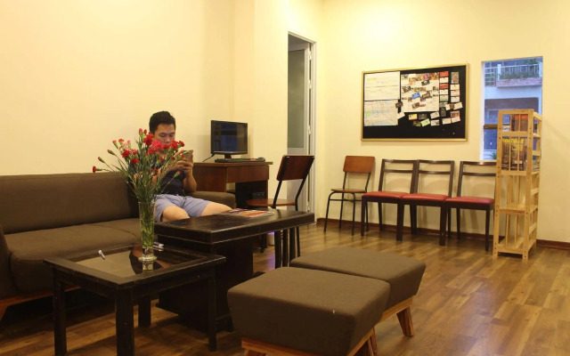 Dee Dee Danang Hostel