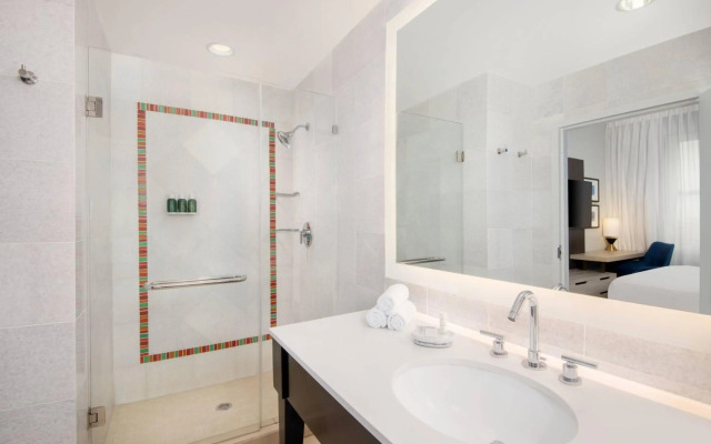 Courtyard by Marriott Atlanta Downtown