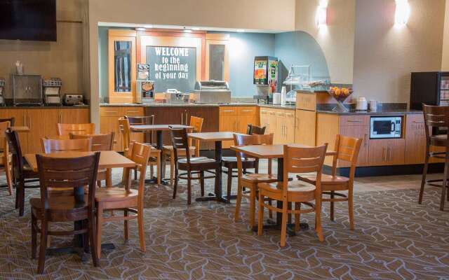 AmericInn by Wyndham Mounds View Minneapolis