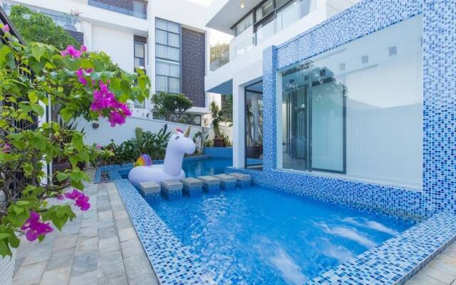 Villa Royal 2