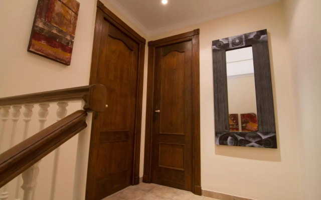 Los Pinos 19 Menyber