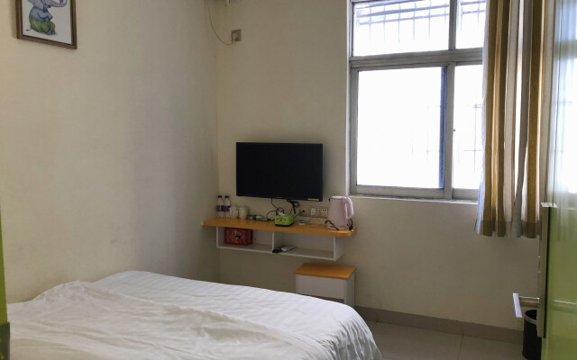 Yueqingnian Apartment
