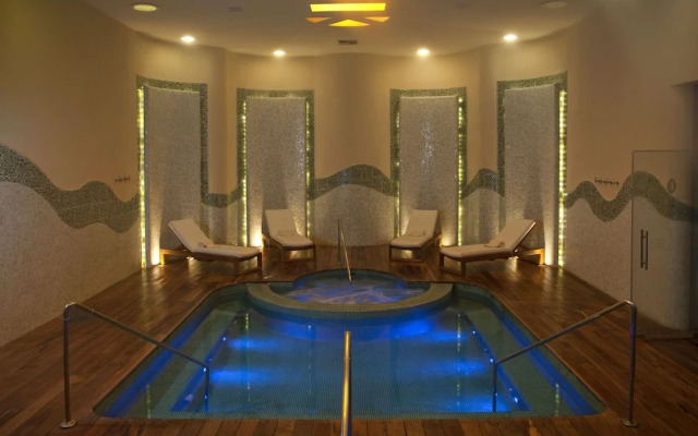Pueblo Bonito Emerald Luxury Villas & Spa - All Inclusive