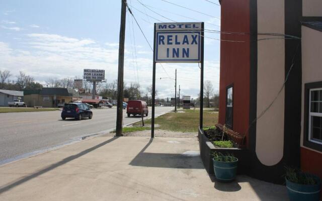Relax Inn Motel