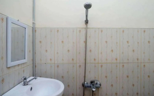 Oyo 2914 Teratai Guest House
