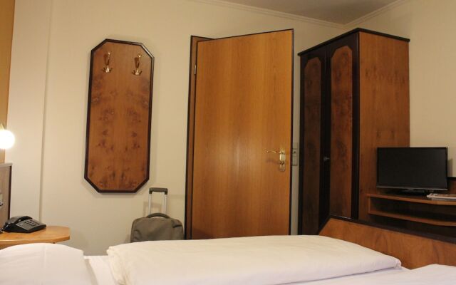 Hotel Zur Waldbrucke