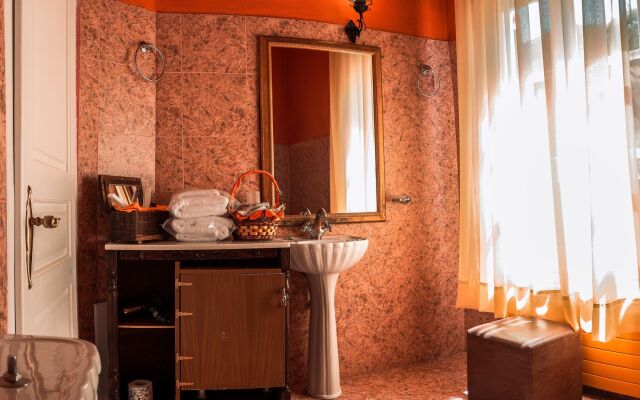 Ilion Hotel Suites