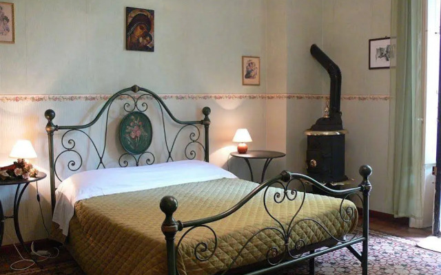 Inn The Garden