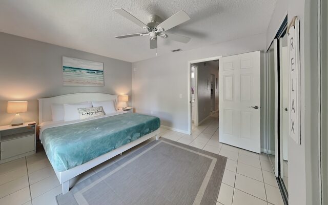 East Bay Condo #1510a