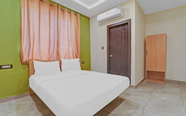 OYO Flagship 80648 HOTEL DDS LAWN