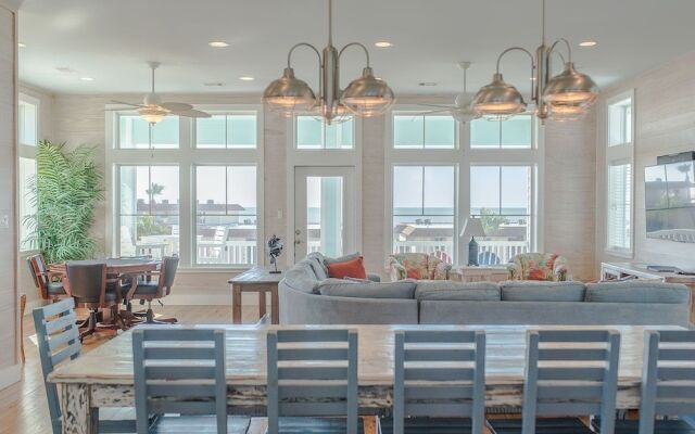 Turtle Paradise - 5 Br Home