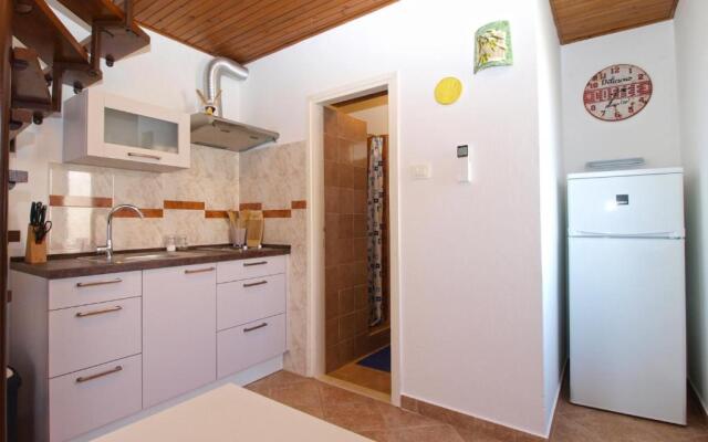 Apartments Marija 1826