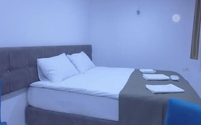 Civril Deluxe Hotel