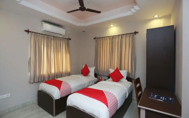 B S Guest House by OYO Rooms