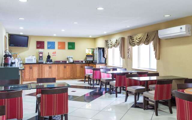 Comfort Inn Columbia - Bush River