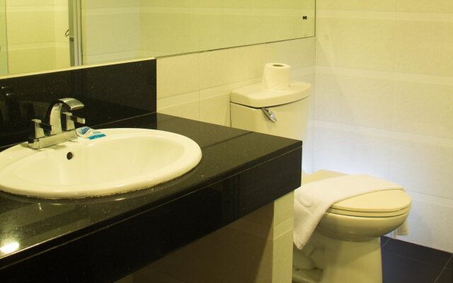Baguio City Center Hotel