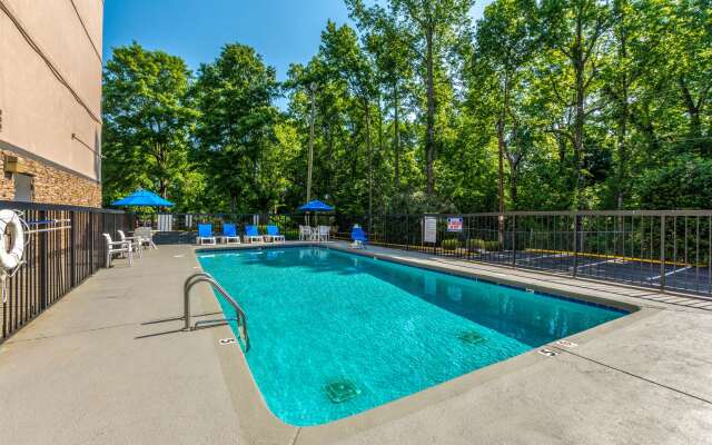 Comfort Inn Charlotte Airport Uptown