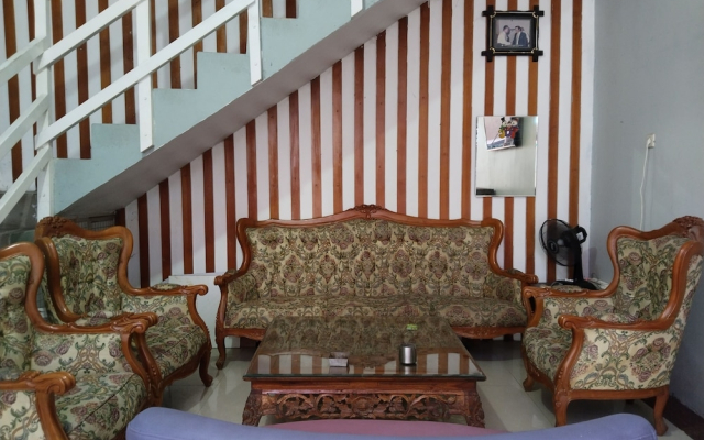 SMAN House Powered by Cocotel