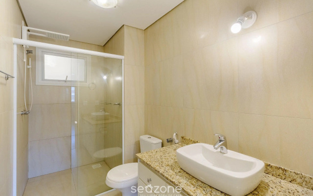 Apto em Canela de frente ao lago dos patos CBL307