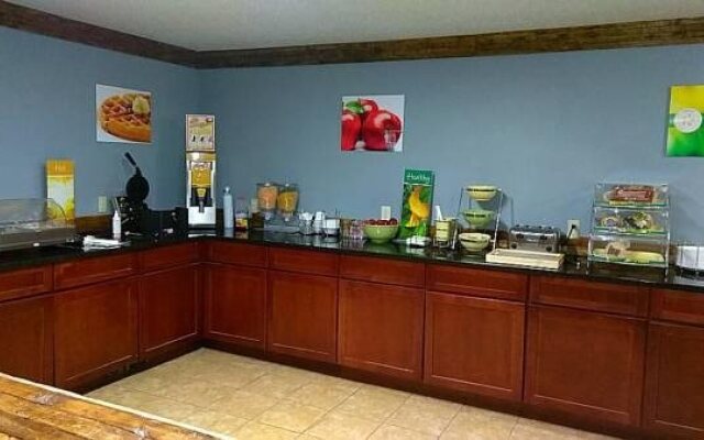 Asteria Inn and Suites