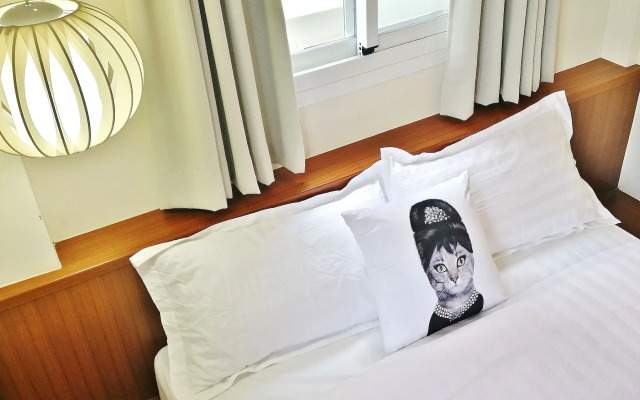 Mutter Apartment
