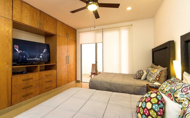 Breathtaking 2 Bedroom, Private Terrace - Bbq