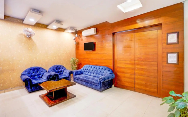 OYO Rooms Railway Station Raja Road 1